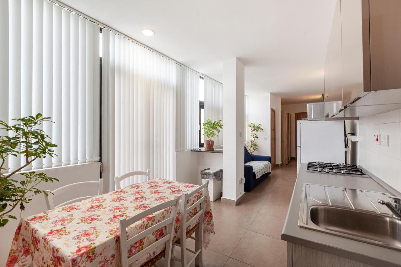세인트폴스베이 Perfect Seaview Penthouse 아파트 외부 사진
