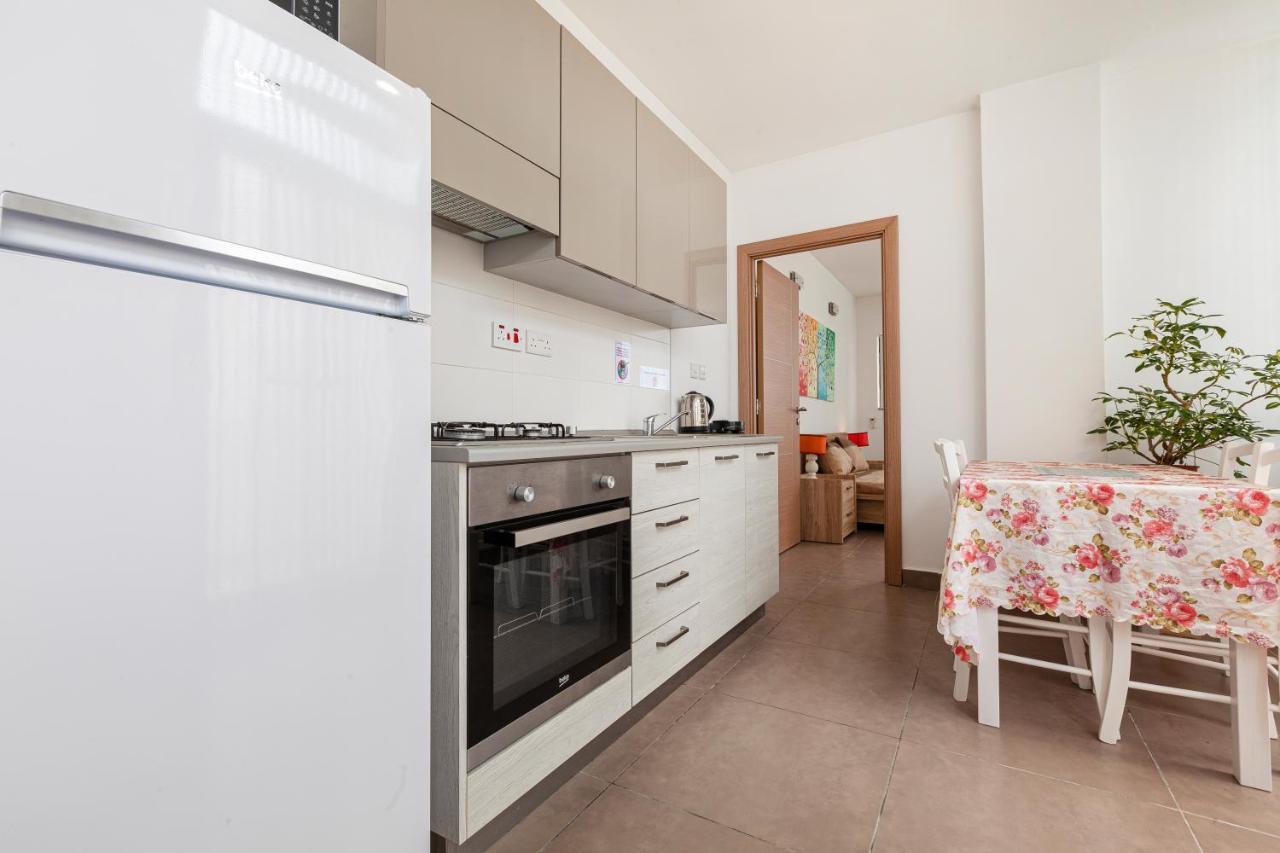세인트폴스베이 Perfect Seaview Penthouse 아파트 외부 사진